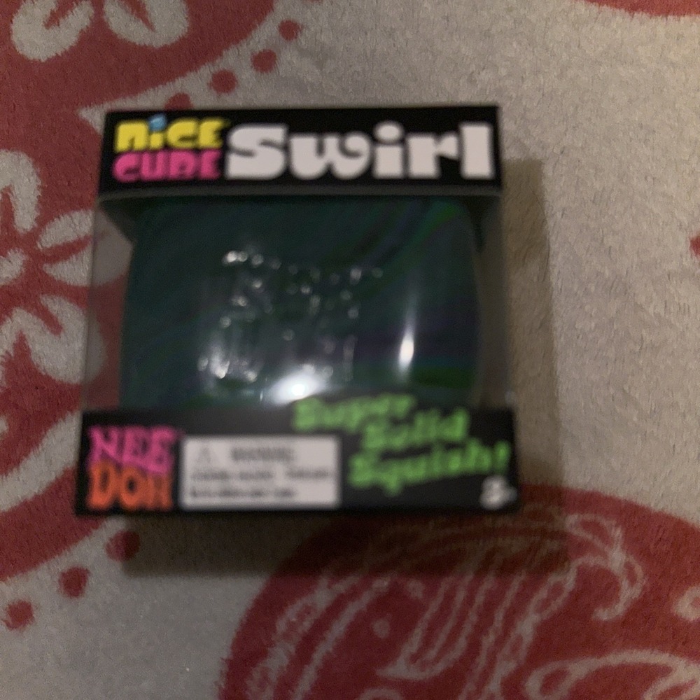 NeeDoh Nice Cube Swirl, GREEN BLUE and PURPLE Super Solid Squish!